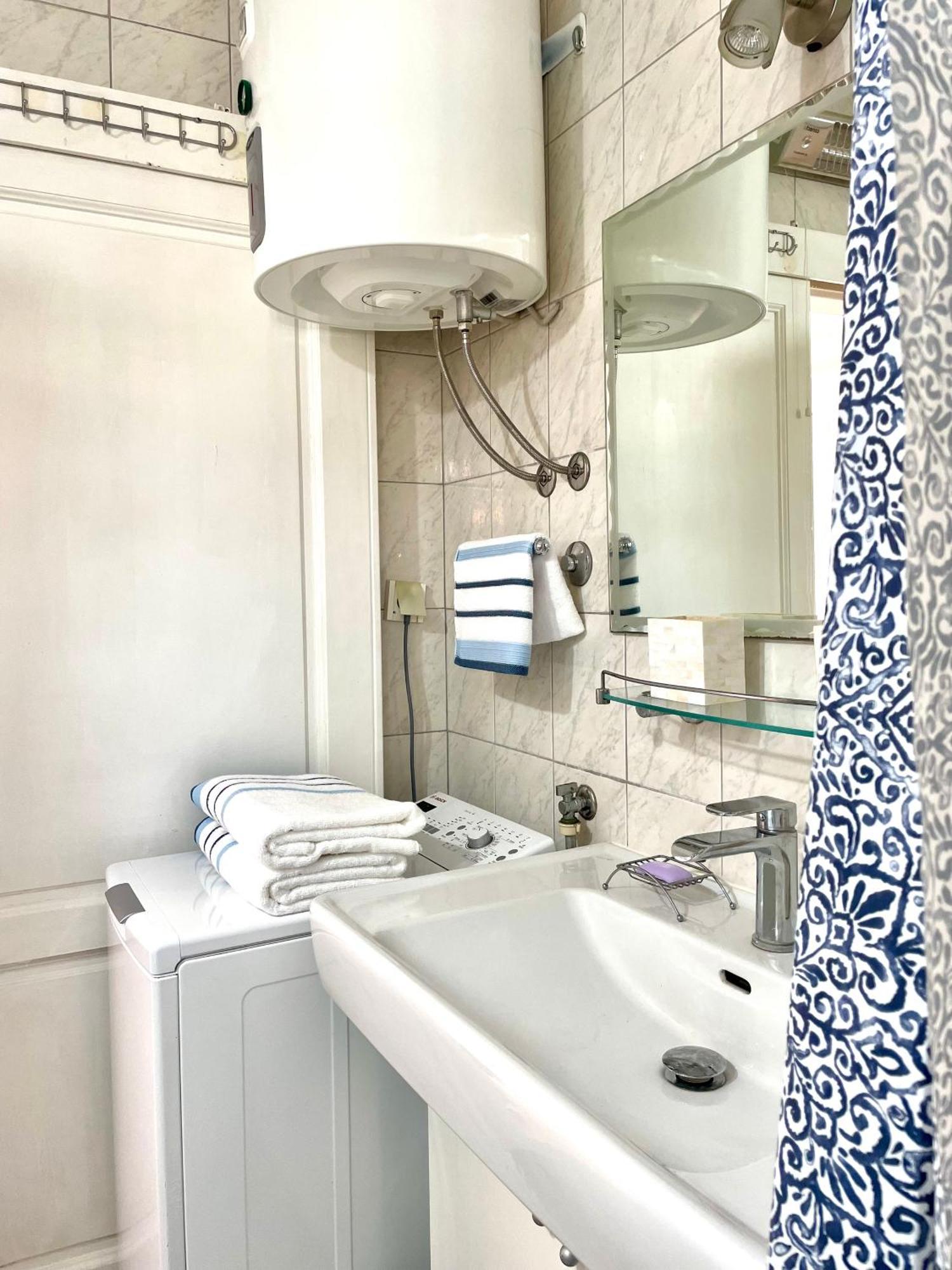 Dinka Old Town Apartment With Sea View Trogir Exterior foto